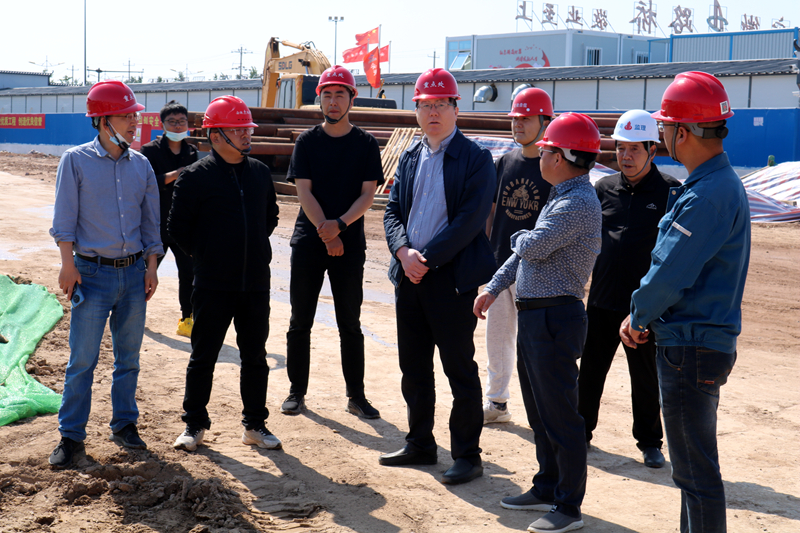 金寨縣委常委、常務副縣長汪洪濤一行到史河（金寨段）防洪提升工程-7#防汛大橋項目調研指導工作